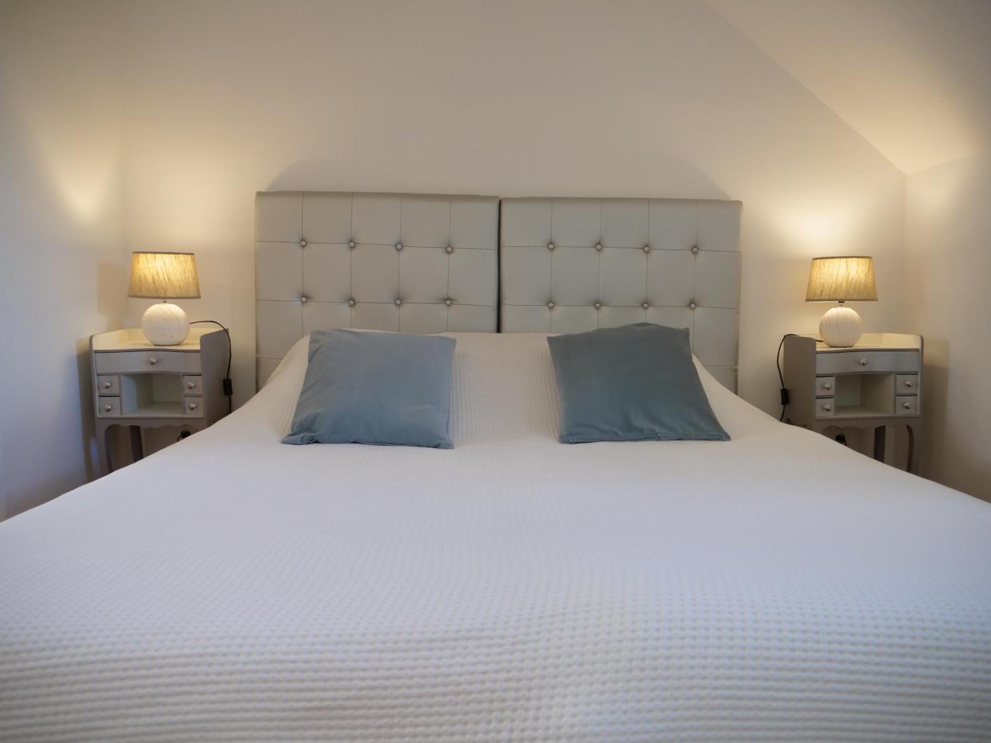 Les Gites Du Couesnon Pontorson Room photo
